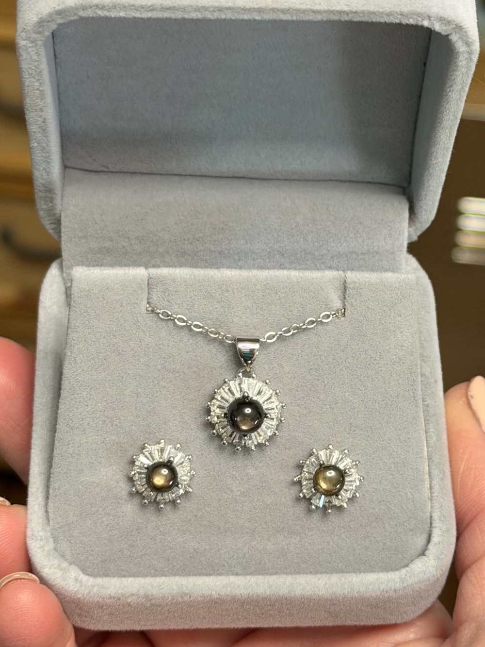 Set!!  Stunning Natural Black Star Sapphire Pendant Necklace & Earrings 925 SS - Picture 4 of 13